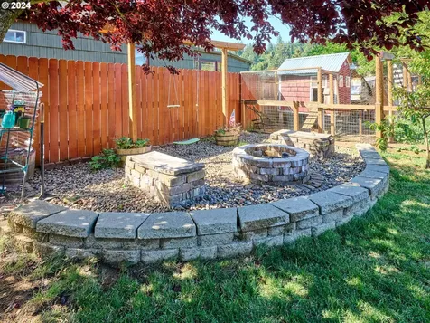 900 S Water Street Silverton OR 97381