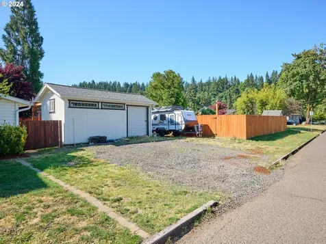 900 S Water Street Silverton OR 97381