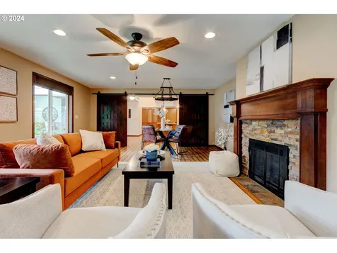 16145 Sw Grimson Court Portland OR 97224