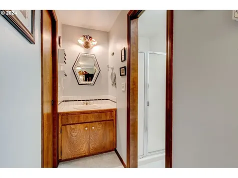 16145 Sw Grimson Court Portland OR 97224