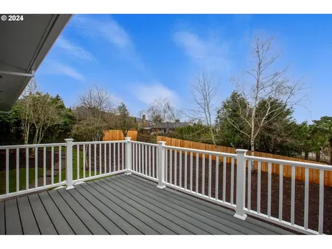 9358 SE Sun Crest Drive Happy Valley OR 97086