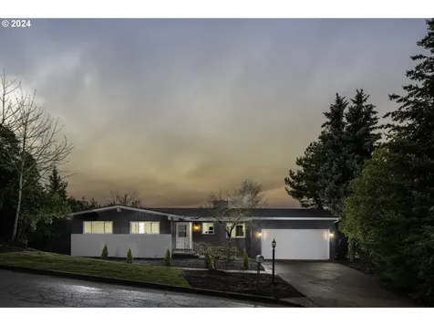 9358 SE Sun Crest Drive Happy Valley OR 97086