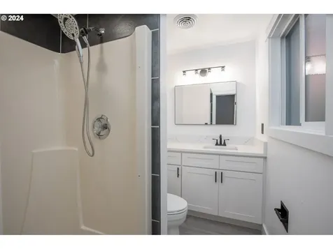 9358 SE Sun Crest Drive Happy Valley OR 97086