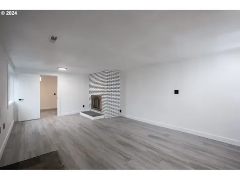 9358 SE Sun Crest Drive Happy Valley OR 97086
