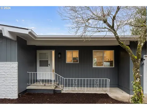 9358 SE Sun Crest Drive Happy Valley OR 97086