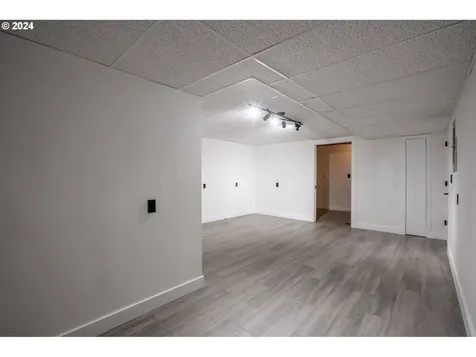 9358 SE Sun Crest Drive Happy Valley OR 97086