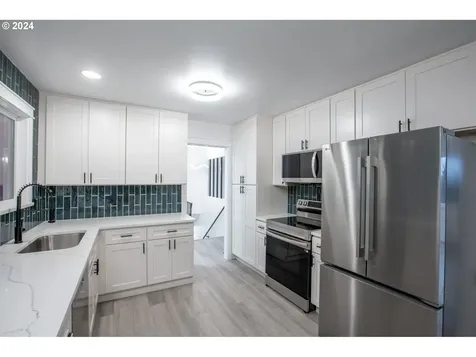 9358 SE Sun Crest Drive Happy Valley OR 97086