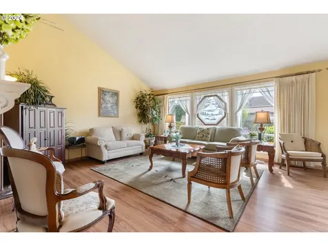 532 NE 25th Street Gresham OR 97030