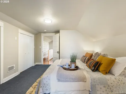 4203 N Vancouver Avenue Portland OR 97217