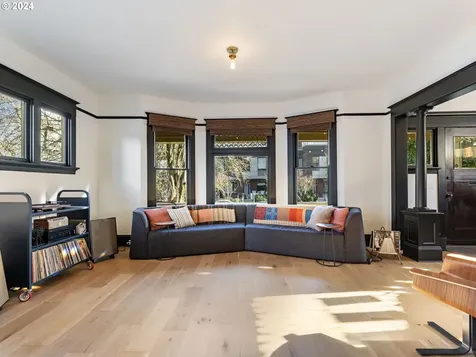 4203 N Vancouver Avenue Portland OR 97217