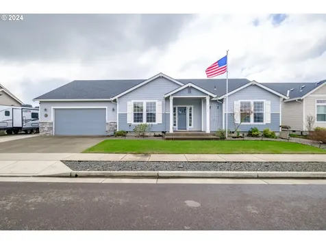 2104 Ne Evergreen Avenue Albany OR 97321