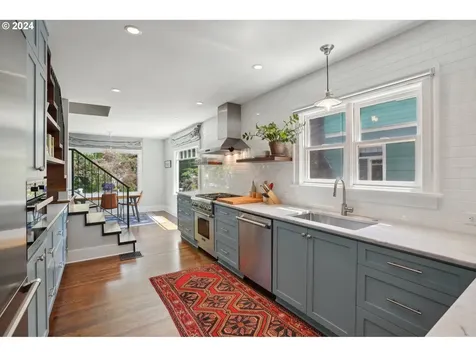 3425 Ne 14th Avenue Portland OR 97212