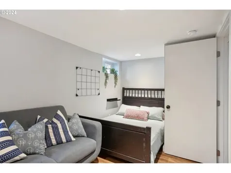 3425 Ne 14th Avenue Portland OR 97212