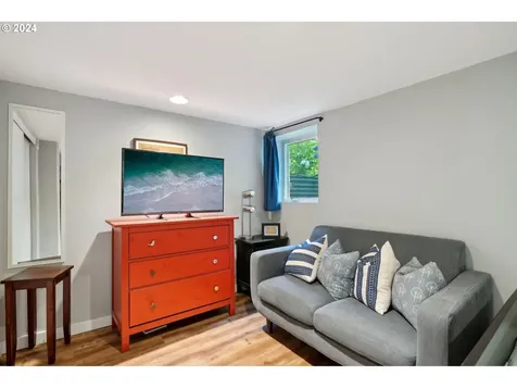 3425 Ne 14th Avenue Portland OR 97212