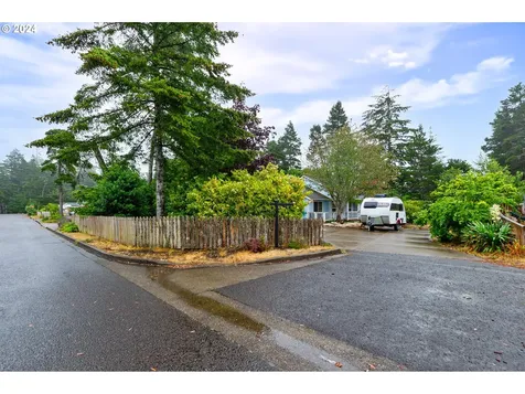1910 37th Street Florence OR 97439