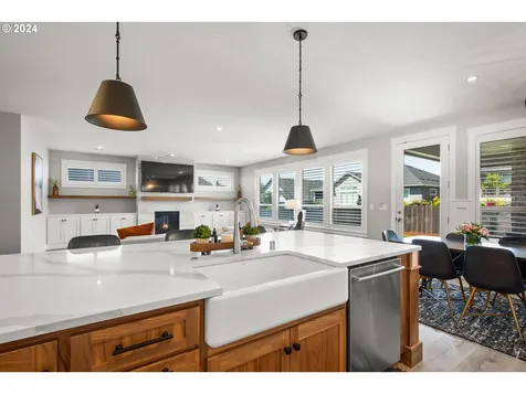 1732 S Farm View Loop Ridgefield WA 98642