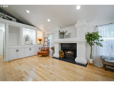 18125 S Steamer Court Oregon City OR 97045