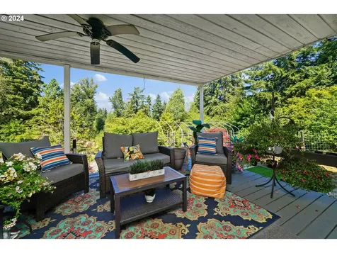 18125 S Steamer Court Oregon City OR 97045