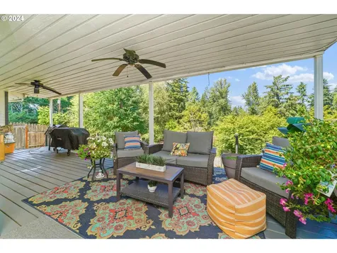 18125 S Steamer Court Oregon City OR 97045