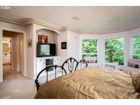 1276 Se Glacier Lane Gresham OR 97080