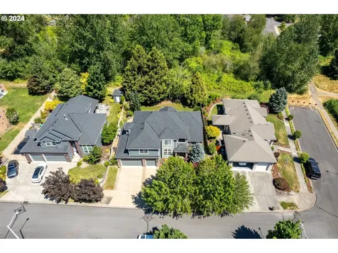 1276 Se Glacier Lane Gresham OR 97080