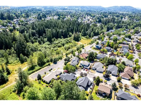 1276 Se Glacier Lane Gresham OR 97080