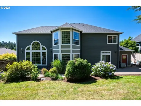 1276 Se Glacier Lane Gresham OR 97080