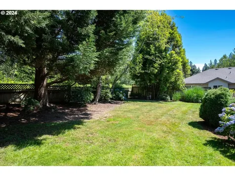 1276 Se Glacier Lane Gresham OR 97080