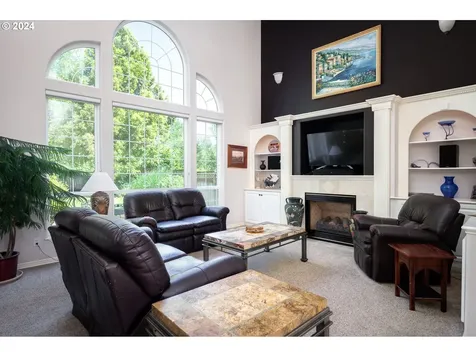 1276 Se Glacier Lane Gresham OR 97080