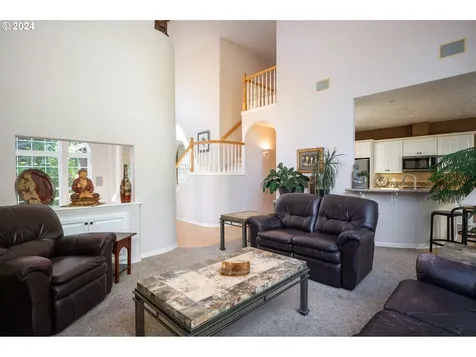 1276 Se Glacier Lane Gresham OR 97080