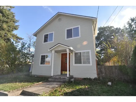 22 SE 119th Avenue Portland OR 97216