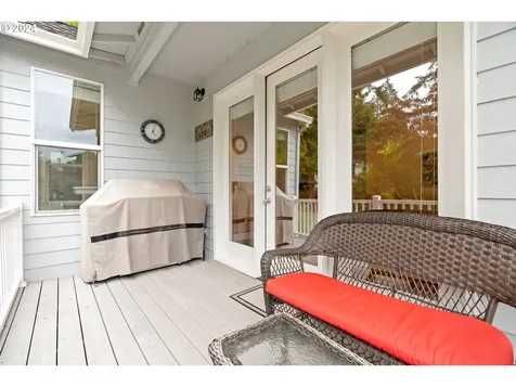 2465 SW 75th Terrace Portland OR 97225