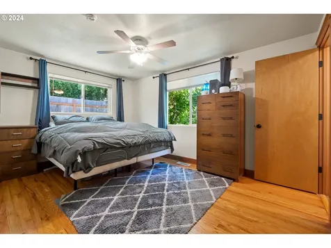 10302 SE Flavel Court Portland OR 97266