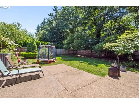 10302 SE Flavel Court Portland OR 97266