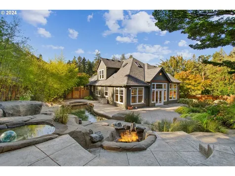 7804 SW Hunt Club Place Portland OR 97219