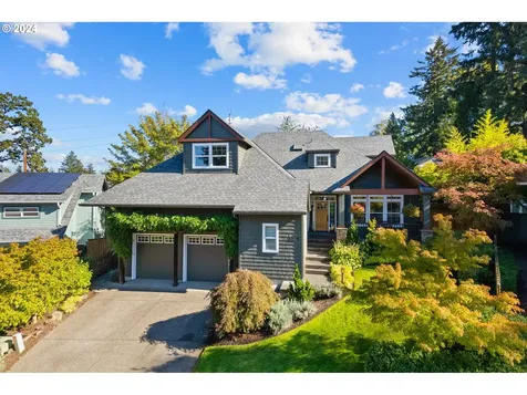 7804 SW Hunt Club Place Portland OR 97219