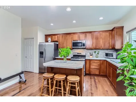17210 NW Gables Creek Lane Beaverton OR 97006