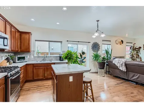 17210 NW Gables Creek Lane Beaverton OR 97006