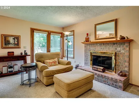 15808 NE 25th Street Vancouver WA 98684