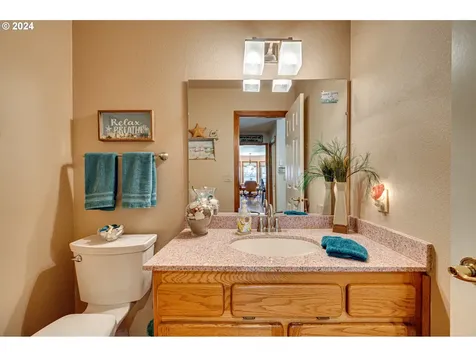 15808 NE 25th Street Vancouver WA 98684