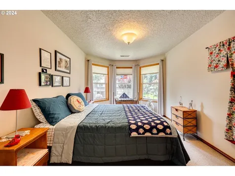 15808 NE 25th Street Vancouver WA 98684