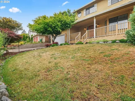 14331 Se Crystal Court Portland OR 97236