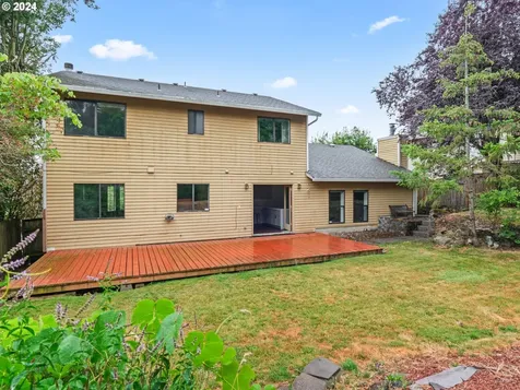 14331 Se Crystal Court Portland OR 97236