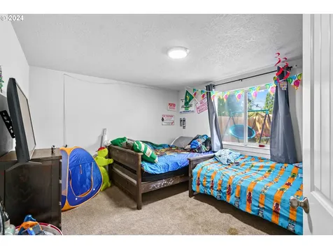 960 Poplar Street Sweet Home OR 97386
