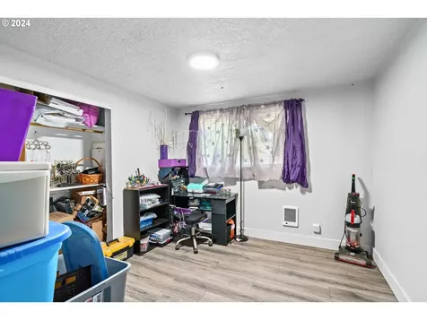 960 Poplar Street Sweet Home OR 97386