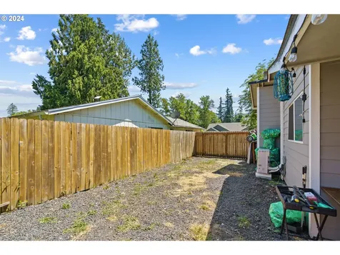 960 Poplar Street Sweet Home OR 97386