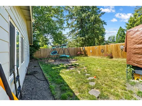 960 Poplar Street Sweet Home OR 97386