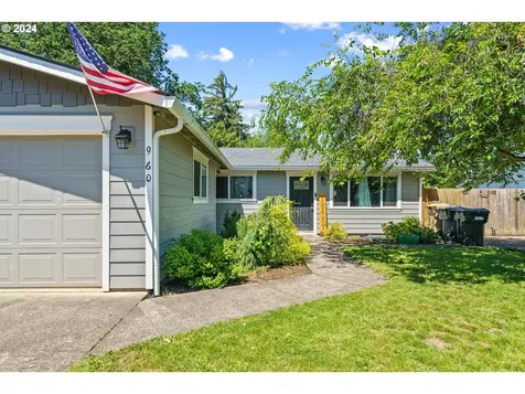 960 Poplar Street Sweet Home OR 97386