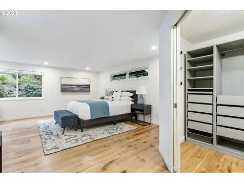1588 Sw Highland Parkway Portland OR 97221