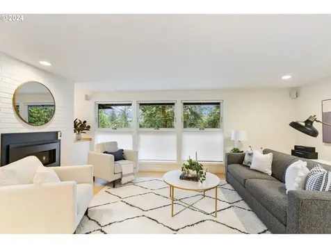 1588 Sw Highland Parkway Portland OR 97221